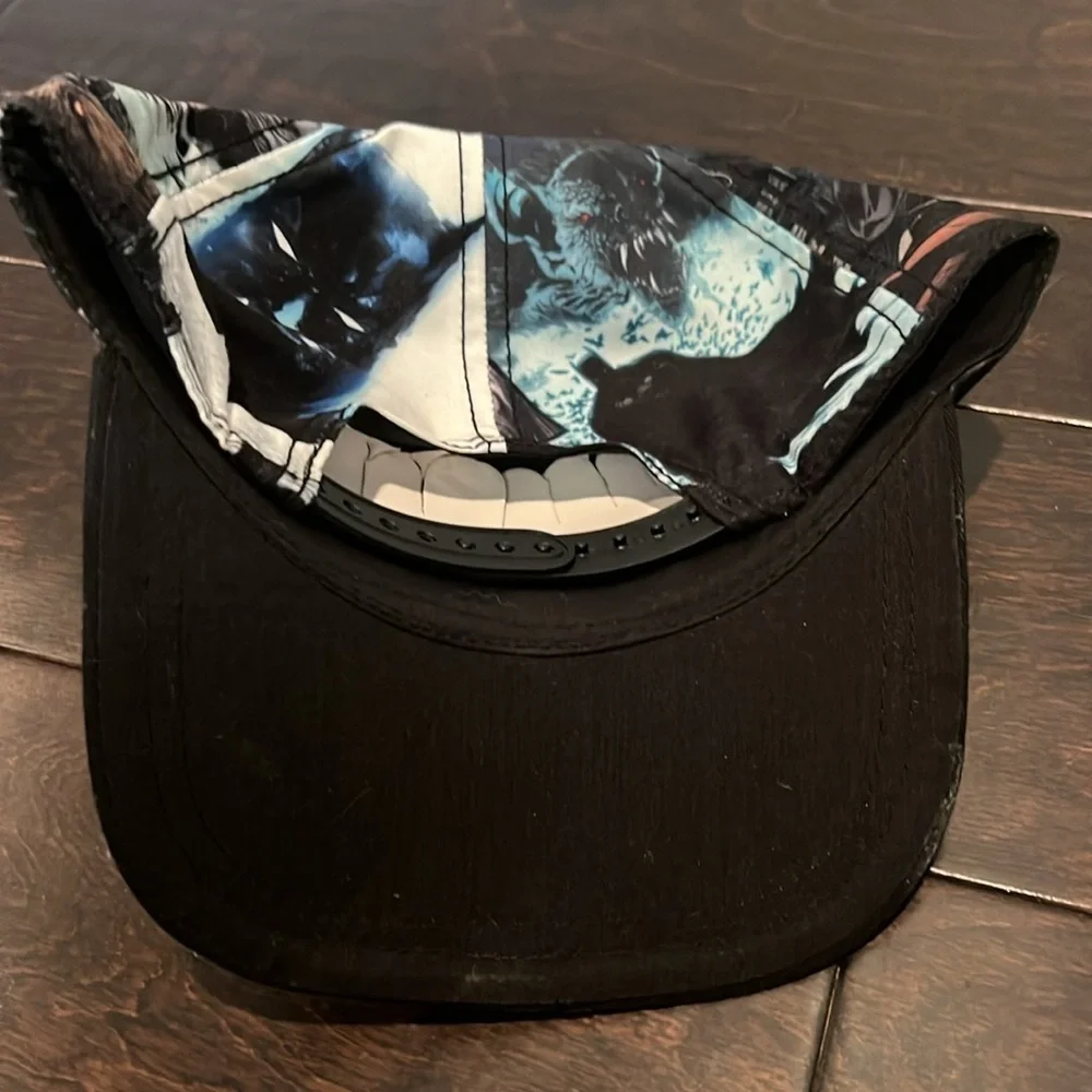 Batman youth hat NWT